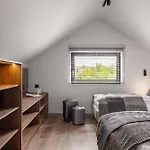 Balice Premium - By Upstairs דירה Cholerzyn