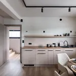 Balice Premium - By Upstairs דירה Cholerzyn