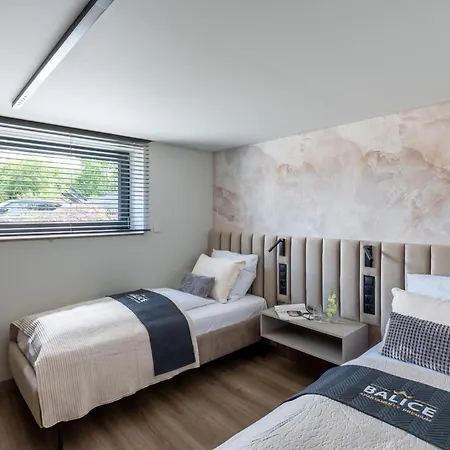 Balice Premium - By Upstairs * Cholerzyn