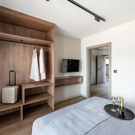 Balice Premium - By Upstairs Cholerzyn