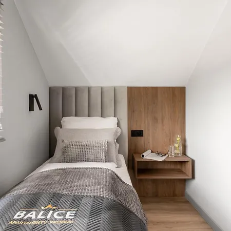 Balice Premium - By Upstairs Cholerzyn