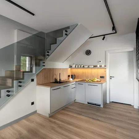 Balice Premium - By Upstairs Apartamento *